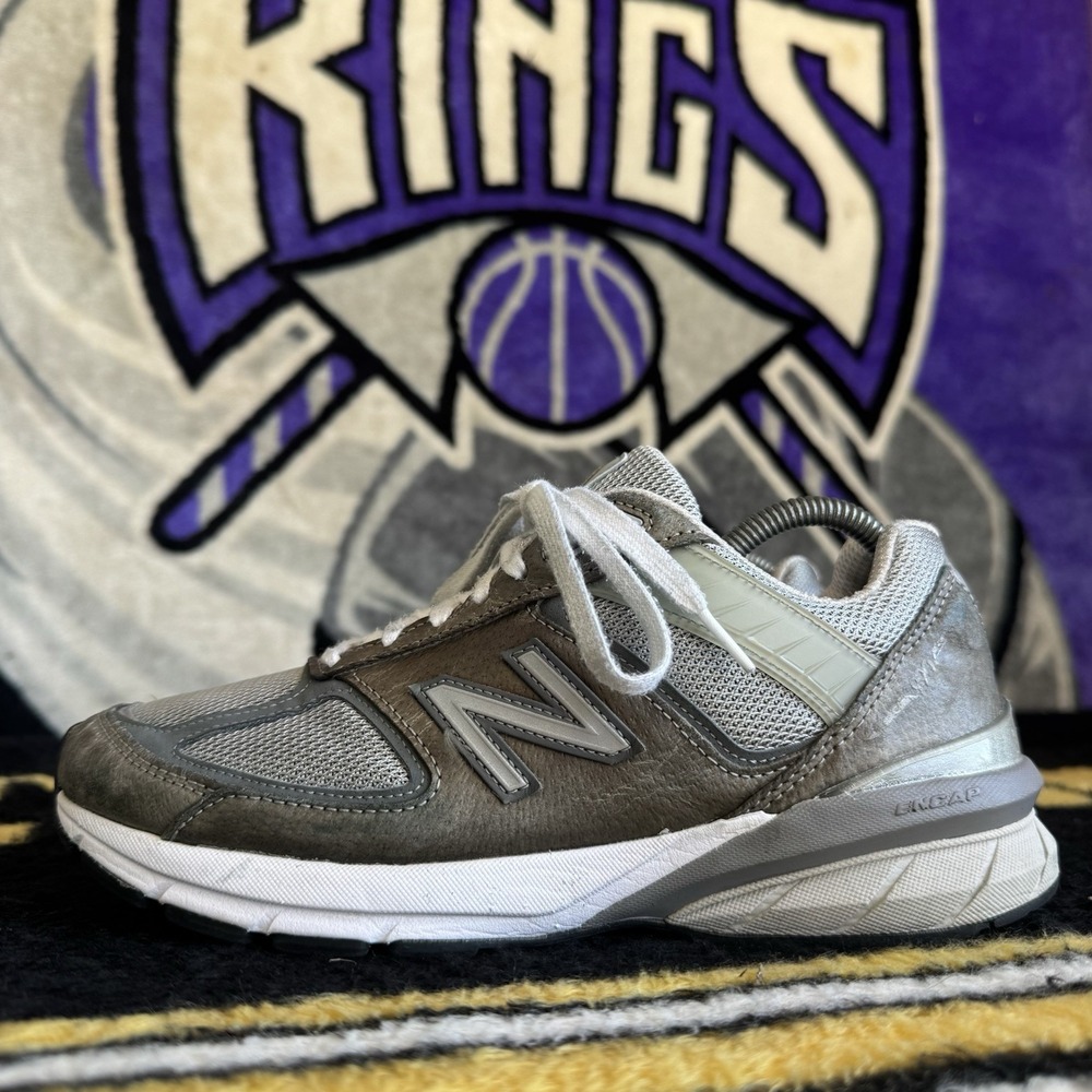 Size 7 4E - New Balance 990v5 M990GL5 Men's Grey Suede Mesh Extra Wide Sneakers